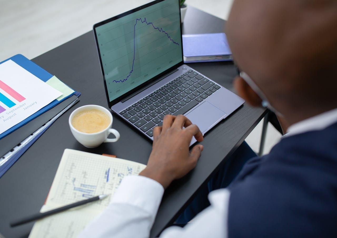 Optimiser les processus RH grâce au logiciel SIRH